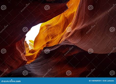 Canyon De Renomm E Mondiale D Antilope Paysage Stup Fiant Image Stock