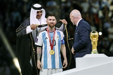 Qatar slams 'arrogant' reaction to Messi wearing bisht