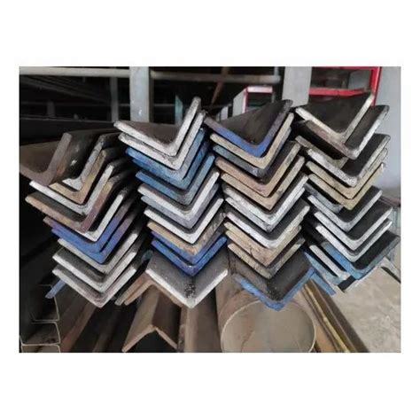 Mild Steel L Shaped Angle Thickness 6 To 8 Mm Size 3 M Length At