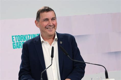 Las Luces Largas De Arnaldo Otegi Otras Miradas P Blico