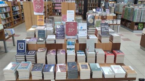 Gramedia Pangkalpinang Tawarkan Diskon 25 Persen Untuk 100 Judul