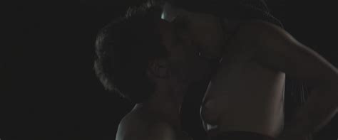 Zoe Kravitz Zoey Deutch Manon Pages Nude Vincent N Roxxy 12 Pics