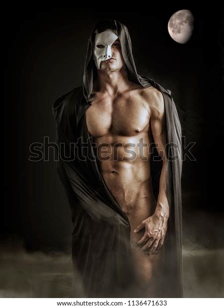Anonymous Muscular Man Nude Torso Covering Stock Photo Shutterstock