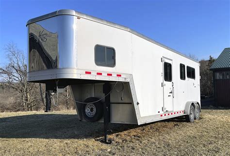 Used 2011 Kiefer Built Horse Trailer Horse Trailer Classified Ad Dover