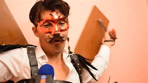 Cómo se organiza una fiesta sexual gay Imagen Televisión