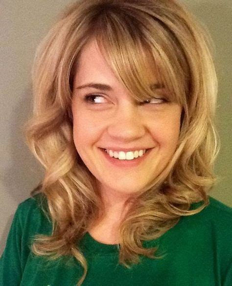 Pro Tips For Achieving Beautiful Curls With Hot Rollers
