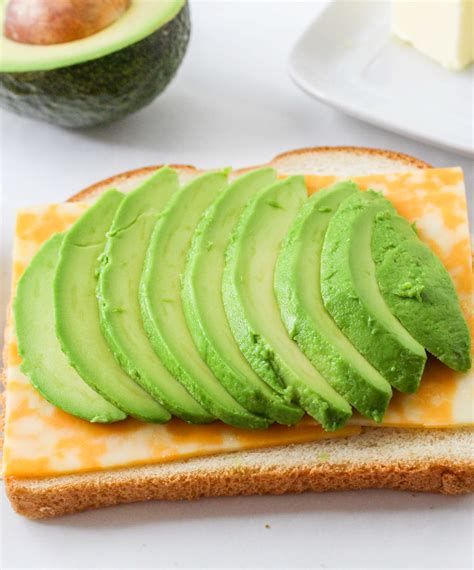 Avocado Grilled Cheese - I Heart Vegetables