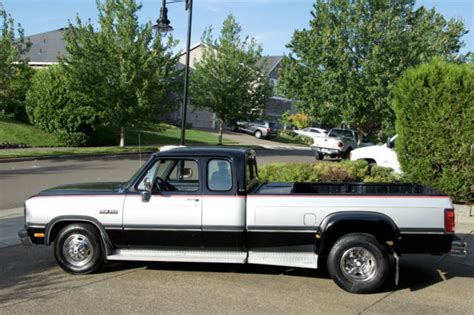 1992 Dodge Power Ram Le 350 Club Cab Dually 2wd Diesel Only 95000