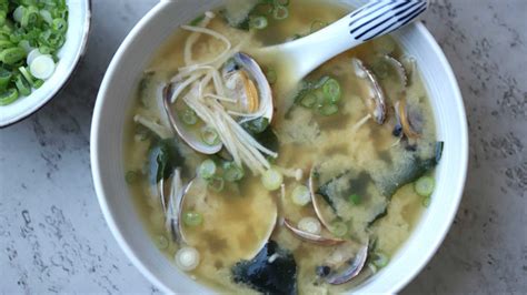 Japanese Clam Miso Soup Yang S Nourishing Kitchen