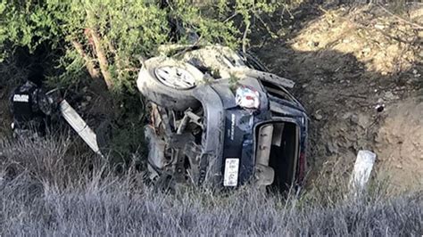 Fatal Volcadura En La Carretera Deja Cuatro Muertas Salieron