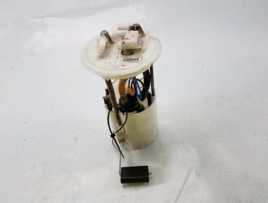 Fuel Pump Used Suzuki SWIFT 15100 68L50 GPA