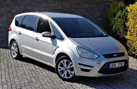 Ford S Max Tdci Titanium R Navi M St Neza Azeno