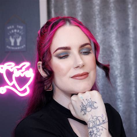 Best Alternative Makeup Brands to try in 2025