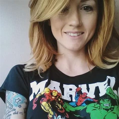 Geeky Fangirls Show Off Their Secret Comic Crush 38 Pics