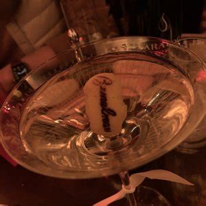 BEMELMANS BAR - 227 Photos & 336 Reviews - Cocktail Bars - 35 E 76th St ...