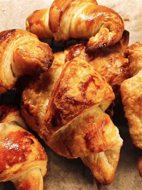 Flaky And Buttery Croissant Recipe Delishably