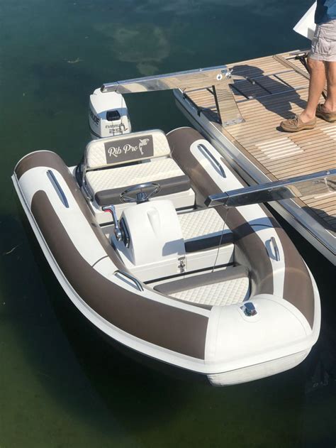 Luxury inflatable boats