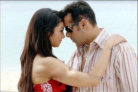 Bollywood Actress Aisha Takia Hot Wallpapers