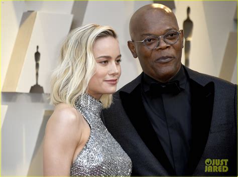 Brie Larson Poses With Captain Marvel Co Star Samuel L Jackson At