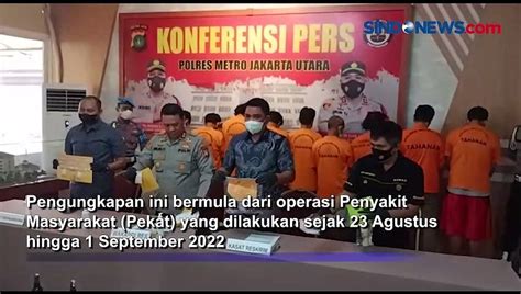 Ribuan Botol Miras Ilegal Ditemukan Polres Jakut Amankan Puluhan