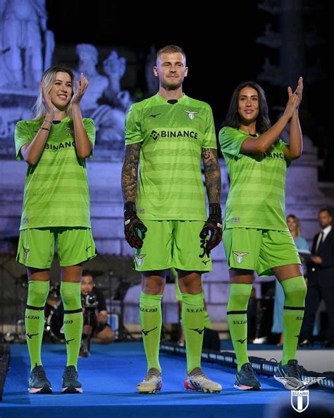 La Lazio Presenta Le Maglie Per La Nuova Stagione