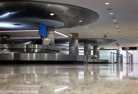 American Airlines Terminal 4 U.S. CBP Arrival Hall Renovation, LAX ...