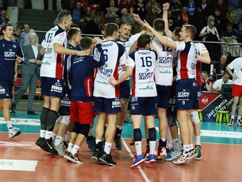 Zmiennicy dali radę Zaksa bez straty seta ograła Akademików z Częstochowy