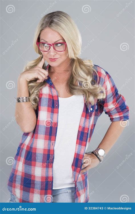 Femme Blonde Avec Des Lunettes Image Stock Image Du Cheveu Sourire
