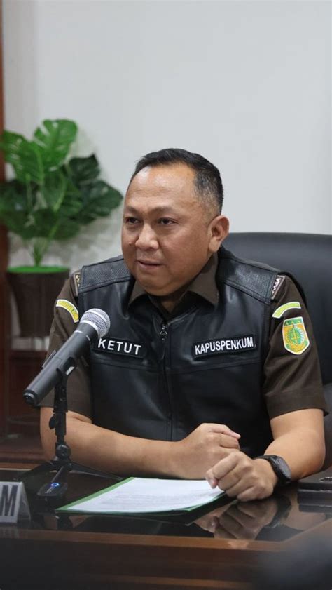 Kejagung Periksa 3 Saksi Terkait Korupsi Pengelolaan Komoditas Emas