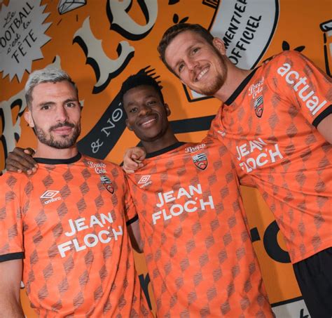 Maillot De Lorient Umbro D Voile La Tenue Domicile