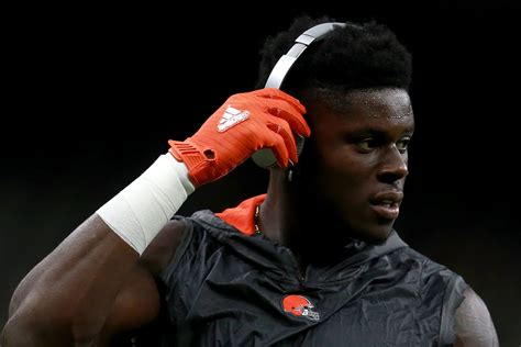 Cleveland Browns rumors: Cowboys play down David Njoku trade