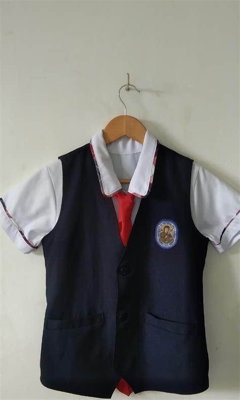 Preloved University Of Perpetual Help Shs Complete Uniform Set Women S