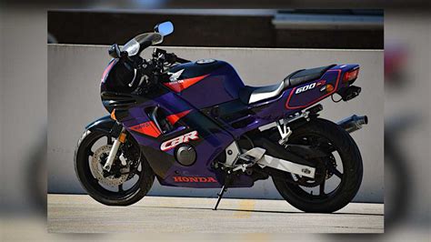 Feast Your Eyes On This Lovely 1994 Honda Cbr600 F2