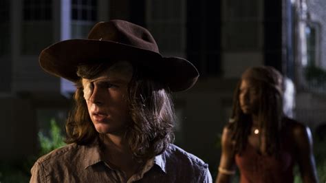 The Walking Dead Lo Que Sospechábamos Del Posible Regreso De Carl Grimes A La Serie Vader