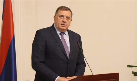 Dodik Poru Io Da Je Srpska Finansijski Stabilna Redovno Emo