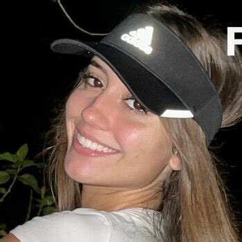 Rebeca Farinelli Rebecafrnli Nude Leaks TheFappening