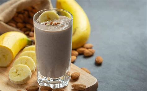 Prepara Un Batido De Pl Tano Y Miel Para Tu Desayuno