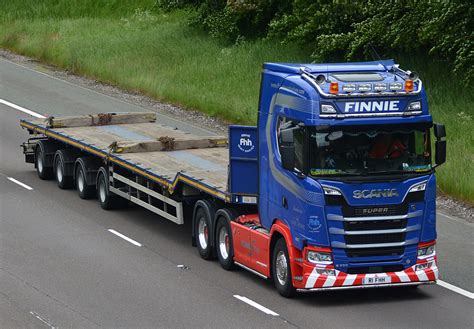 Finnie Heavy Haulage R Fhh S M Coatsgate Flickr