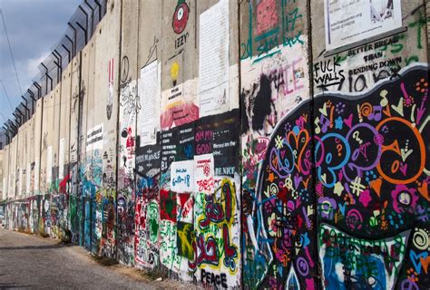 Art And Palestinian Resistance: Walking The Separation Wall In ...