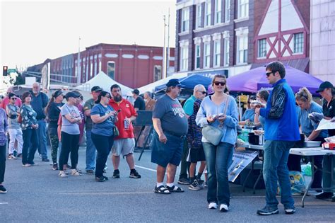 Taste of Newton takes over downtown - Newton Kansan