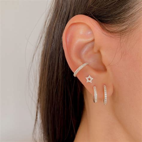 Comprar Piercing Conch Cravejada A Partir De R 75 05 Gava Pratas