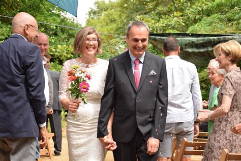 Anna Bowen Celebrant Wedding Celebrant In Weymouth Ukbride