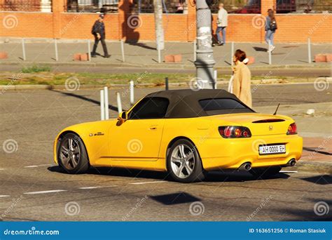 Kiev Ukraine October 14 2019 Yellow Honda S2000 Supercar In The