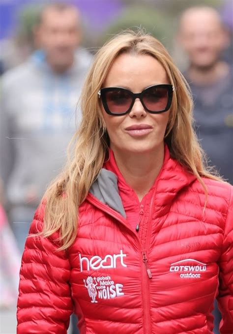 Amanda Holden Amanda S 3 Peaks Challenge Raising Funds For Global S