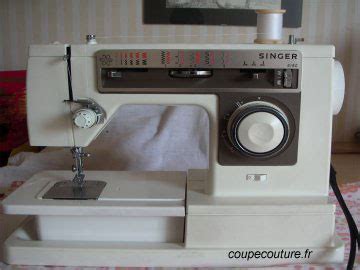 Comment enfiler une machine à coudre singer ancienne