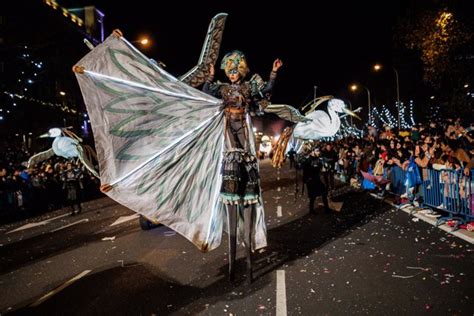 Los Reyes Magos Traen A Madrid Un Mensaje De Paz Y Vuelven A Llenar Las