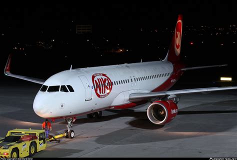 OE LER Niki Airbus A320 214 WL Photo By Bernhard Ebner ID 448887