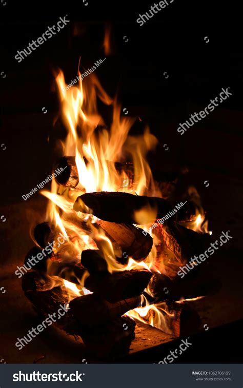 South African Braai Fire Stock Photo 1062706199 Shutterstock