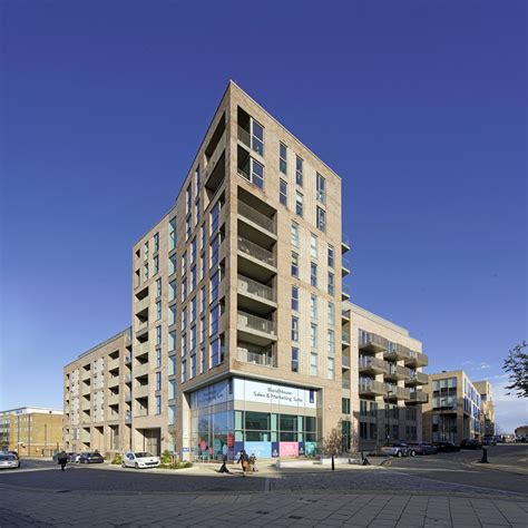 History of the Secret Bond House on Oxford Road in Reading 8