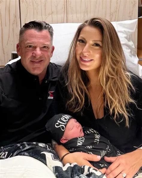 Tony Stewart And Wife Leah Pruett Announce Birth Of Son